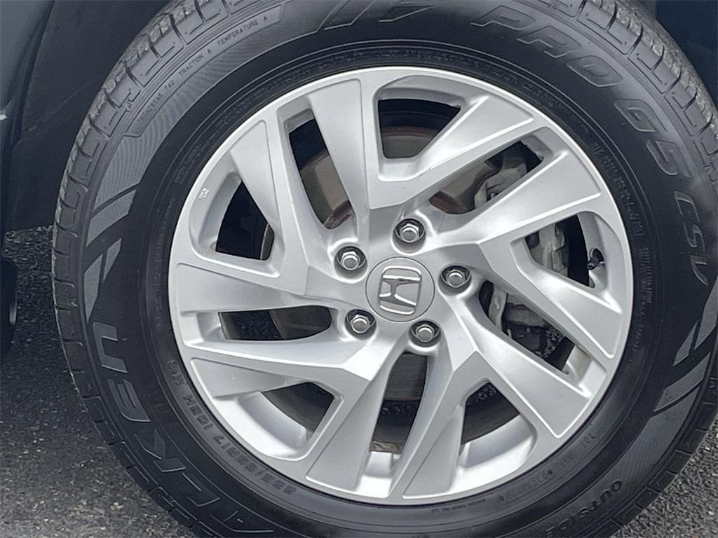 used 2015 Honda CR-V car, priced at $13,296