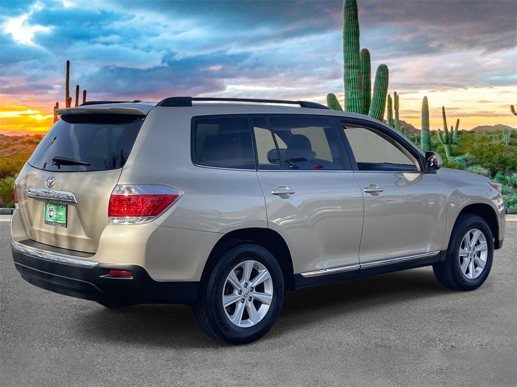 used 2012 Toyota Highlander car, priced at $15,504