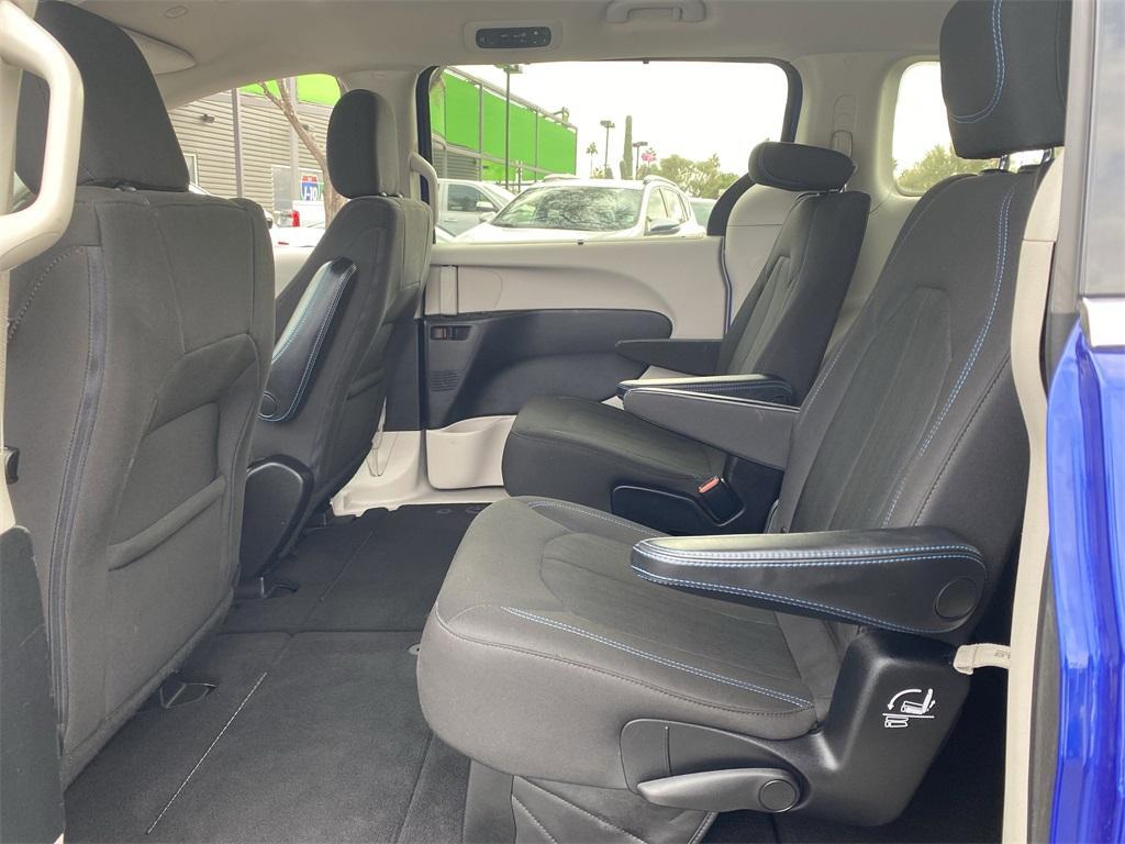 used 2021 Chrysler Pacifica car, priced at $19,696