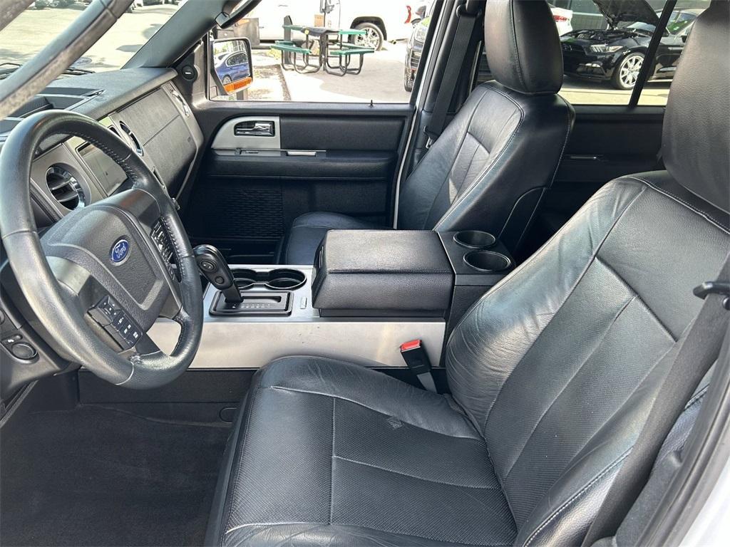 used 2017 Ford Expedition car, priced at $17,422