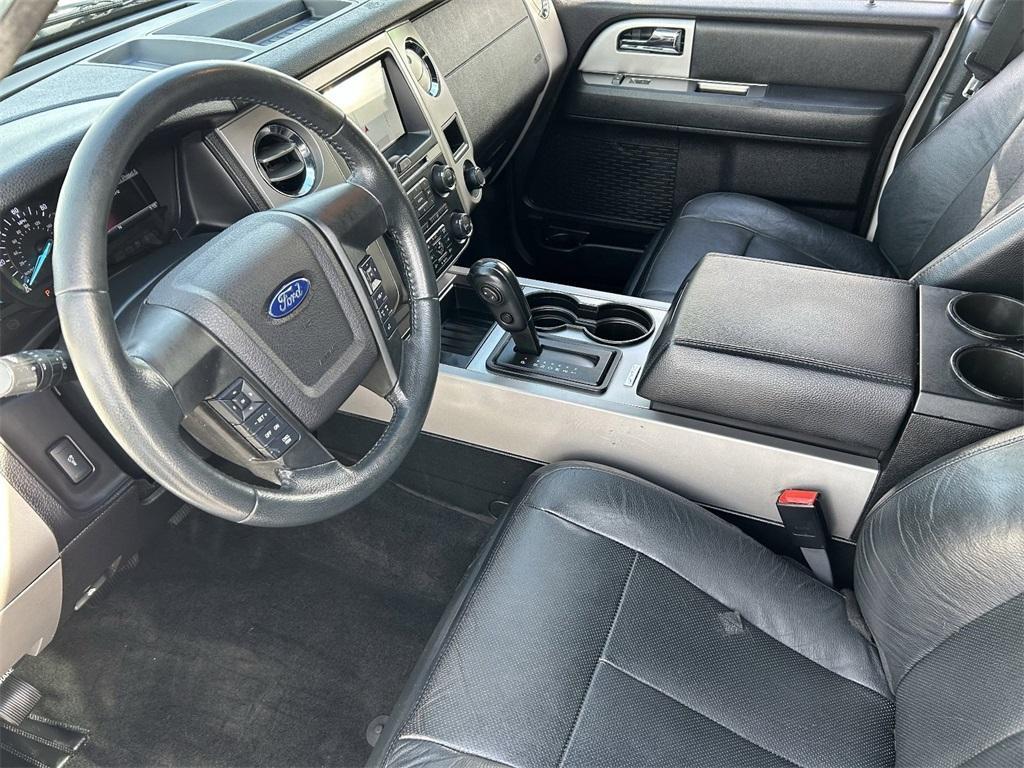 used 2017 Ford Expedition car, priced at $17,422