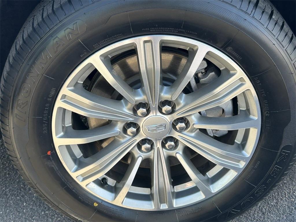 used 2018 Cadillac XT5 car, priced at $18,753