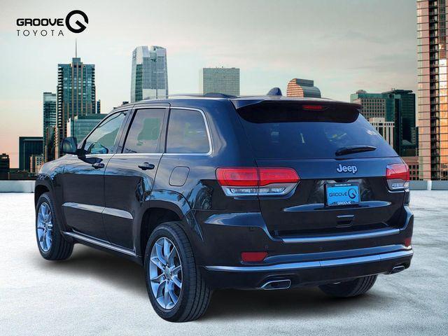 used 2015 Jeep Grand Cherokee car, priced at $11,797
