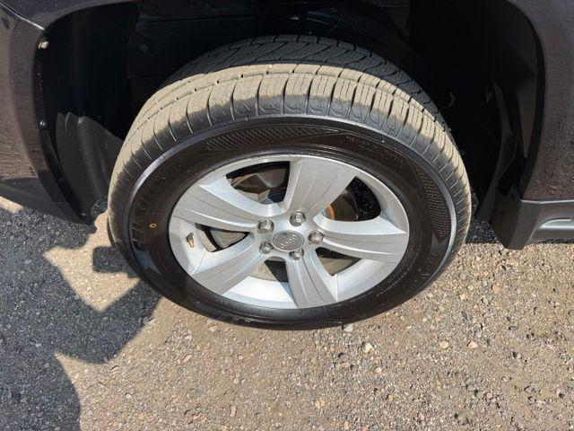 used 2014 Jeep Compass car, priced at $9,090
