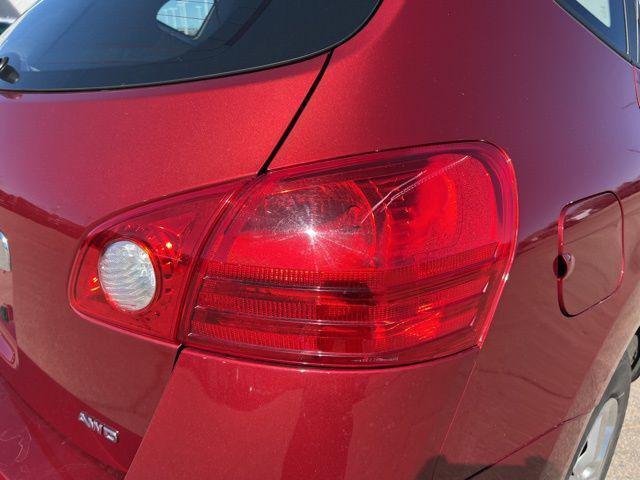 used 2015 Nissan Rogue Select car, priced at $9,999