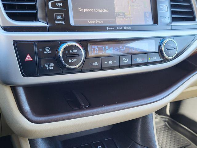 used 2017 Toyota Highlander Hybrid car, priced at $20,995