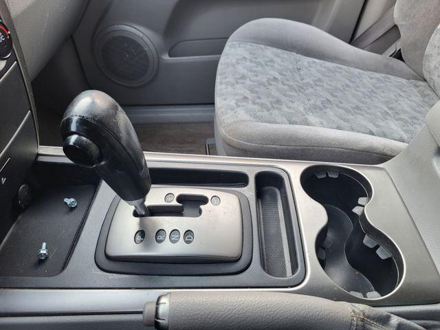used 2006 Kia Sorento car, priced at $7,022