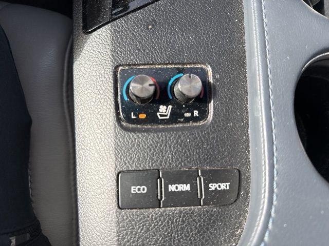 used 2013 Toyota Avalon car, priced at $15,749