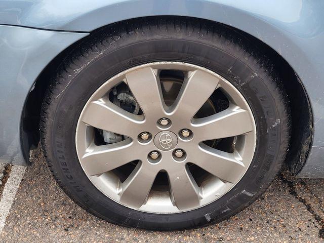 used 2006 Toyota Avalon car, priced at $5,899