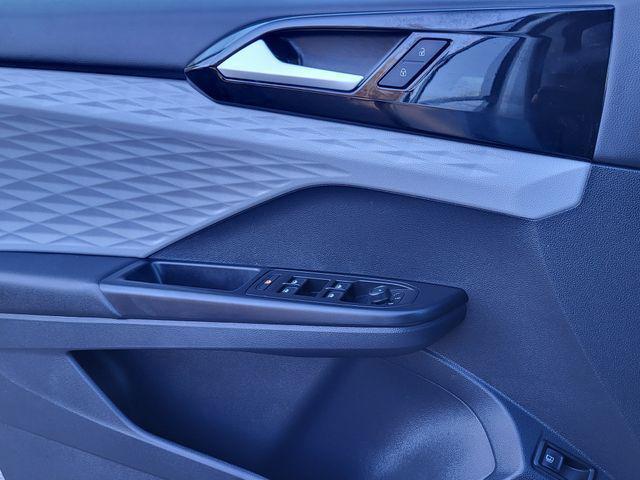 used 2022 Volkswagen Taos car, priced at $13,450