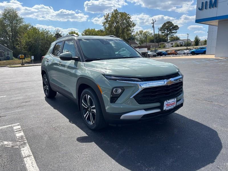 new 2026 Chevrolet TrailBlazer car, priced at $27,040