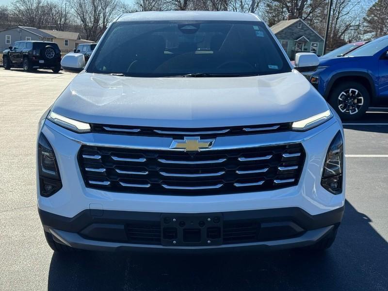 used 2025 Chevrolet Equinox car, priced at $24,987