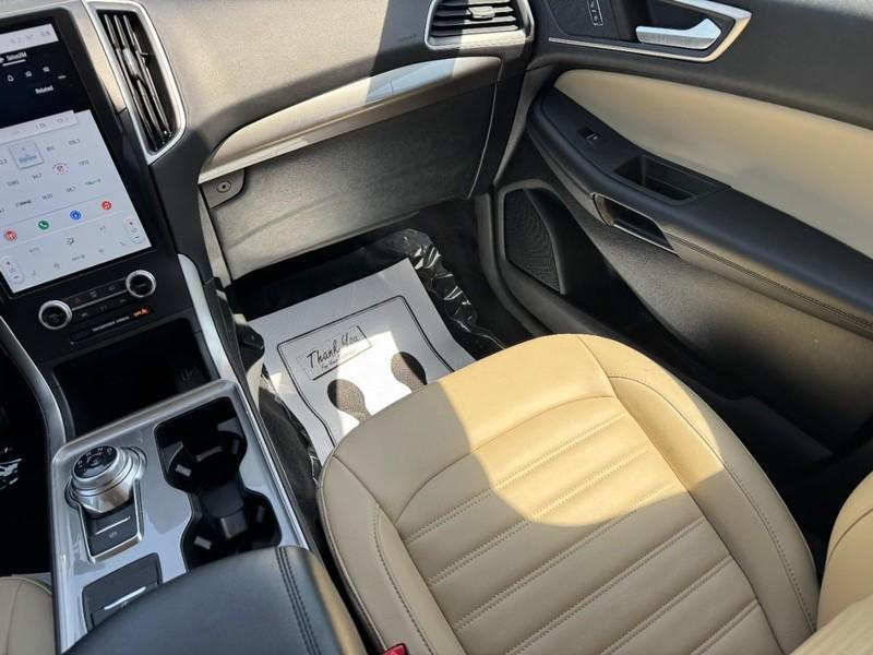 used 2024 Ford Edge car, priced at $28,255