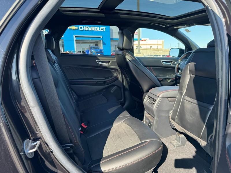 used 2021 Ford Edge car, priced at $20,798