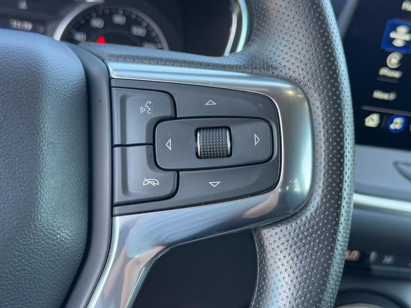 used 2025 Chevrolet Blazer car, priced at $28,998