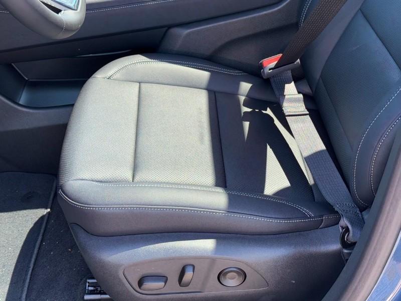 new 2026 Chevrolet Traverse car, priced at $45,520