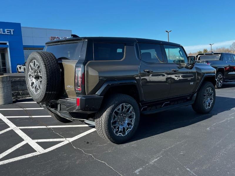 new 2025 GMC HUMMER EV SUV car, priced at $93,665