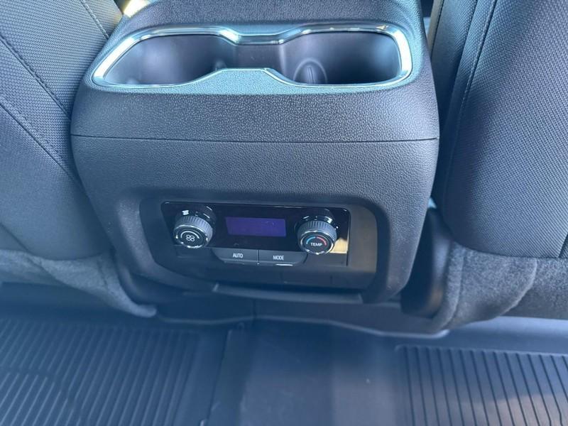 new 2026 Chevrolet Traverse car, priced at $42,915