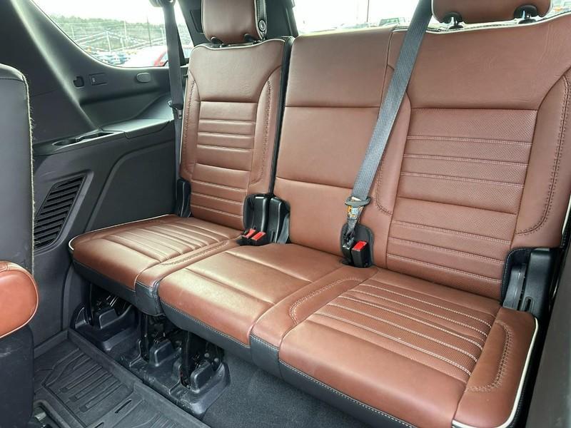 used 2023 GMC Yukon car