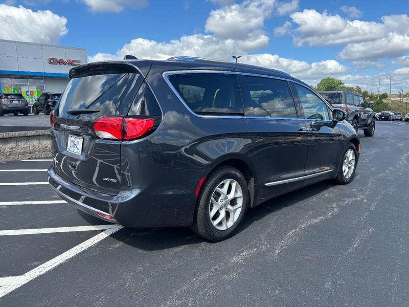 used 2020 Chrysler Pacifica car, priced at $17,705