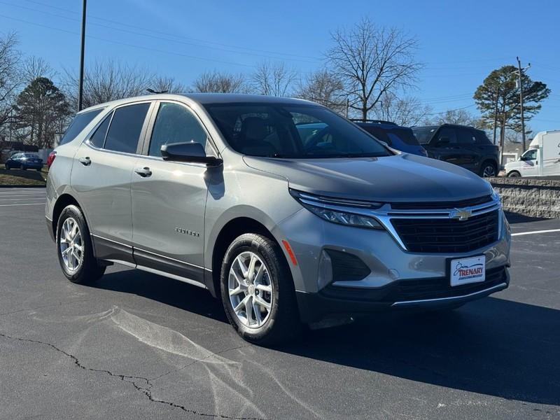 used 2024 Chevrolet Equinox car, priced at $22,965