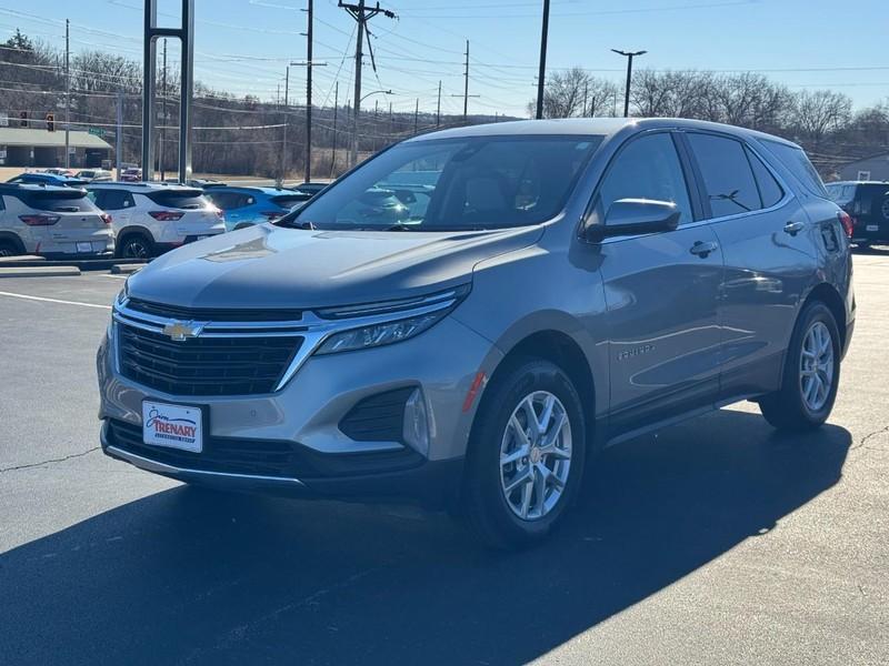 used 2024 Chevrolet Equinox car, priced at $22,965