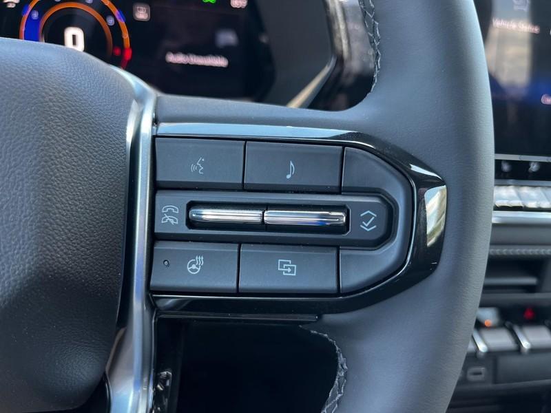 new 2025 Chevrolet Colorado car, priced at $35,115