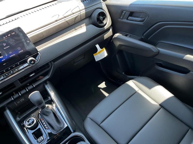 new 2025 Chevrolet Colorado car, priced at $43,265
