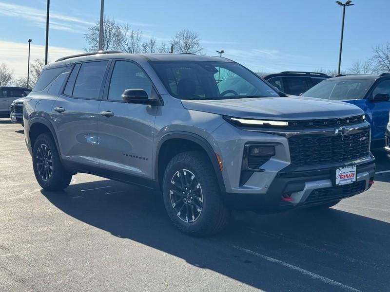 new 2026 Chevrolet Traverse car, priced at $53,905