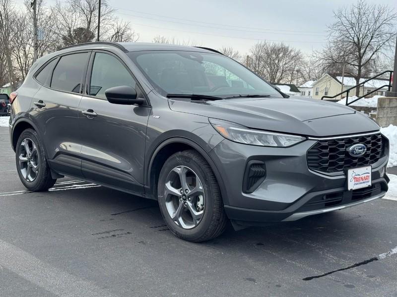 used 2025 Ford Escape car, priced at $22,840