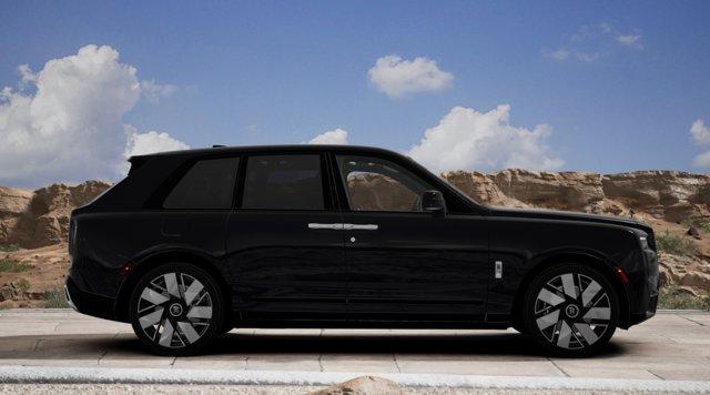 new 2026 Rolls-Royce Cullinan car, priced at $496,650