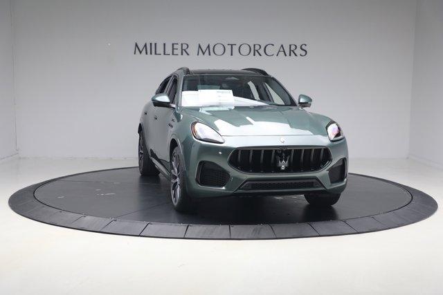 new 2026 Maserati Grecale car, priced at $98,423