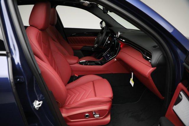 new 2025 Maserati Grecale car, priced at $85,501