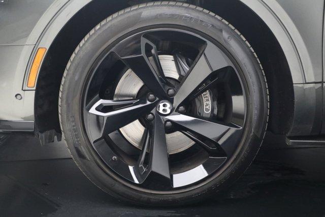 used 2022 Bentley Bentayga car, priced at $153,498