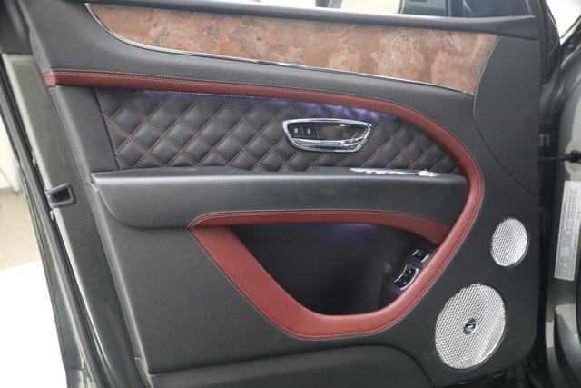 used 2022 Bentley Bentayga car, priced at $153,498