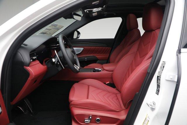 new 2025 Maserati Grecale car, priced at $84,007