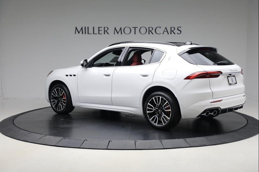 new 2025 Maserati Grecale car, priced at $85,309