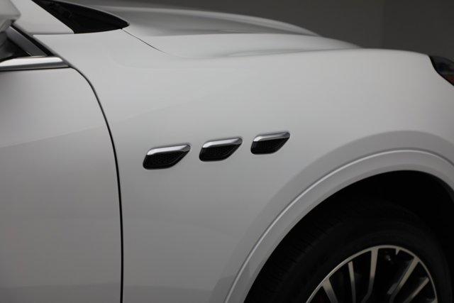 new 2025 Maserati Grecale car, priced at $84,007