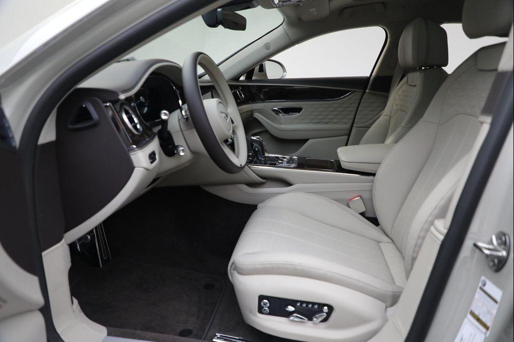 new 2025 Bentley Flying Spur car, priced at $316,100