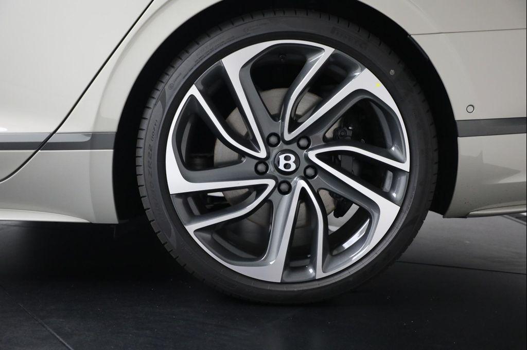 new 2025 Bentley Flying Spur car, priced at $316,100