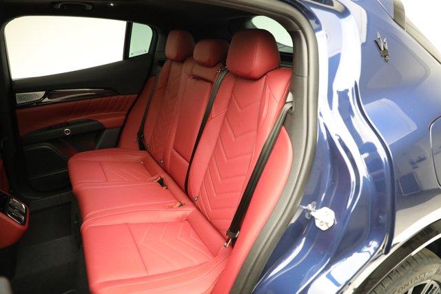 new 2025 Maserati Grecale car, priced at $84,368