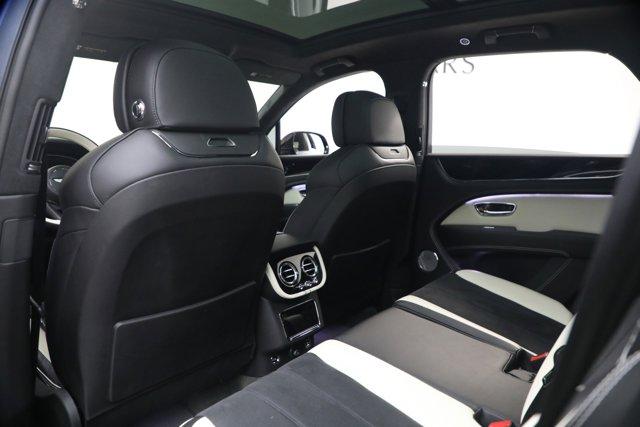 used 2023 Bentley Bentayga car