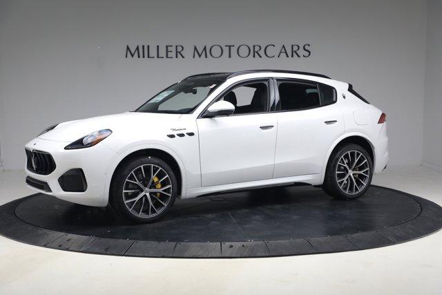 new 2026 Maserati Grecale car, priced at $95,345