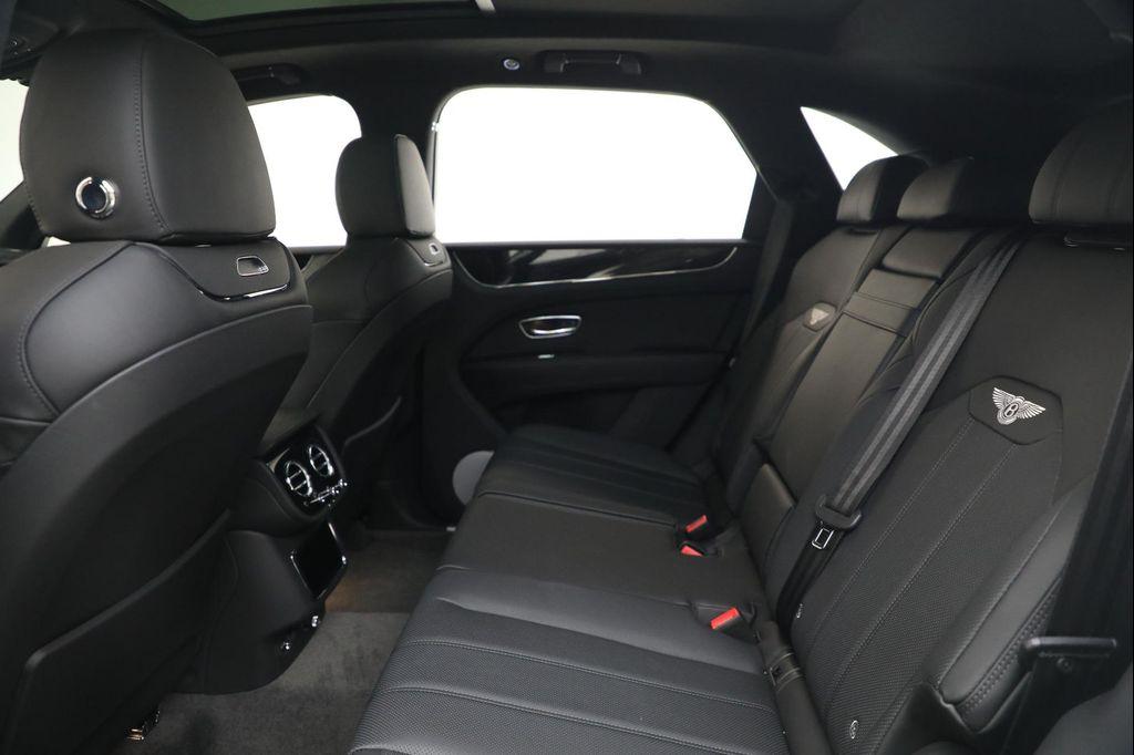 new 2025 Bentley Bentayga car