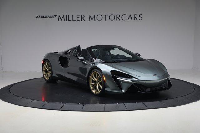 new 2026 McLaren Artura car, priced at $337,300