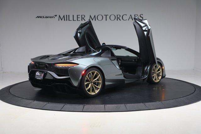 new 2026 McLaren Artura car, priced at $337,300