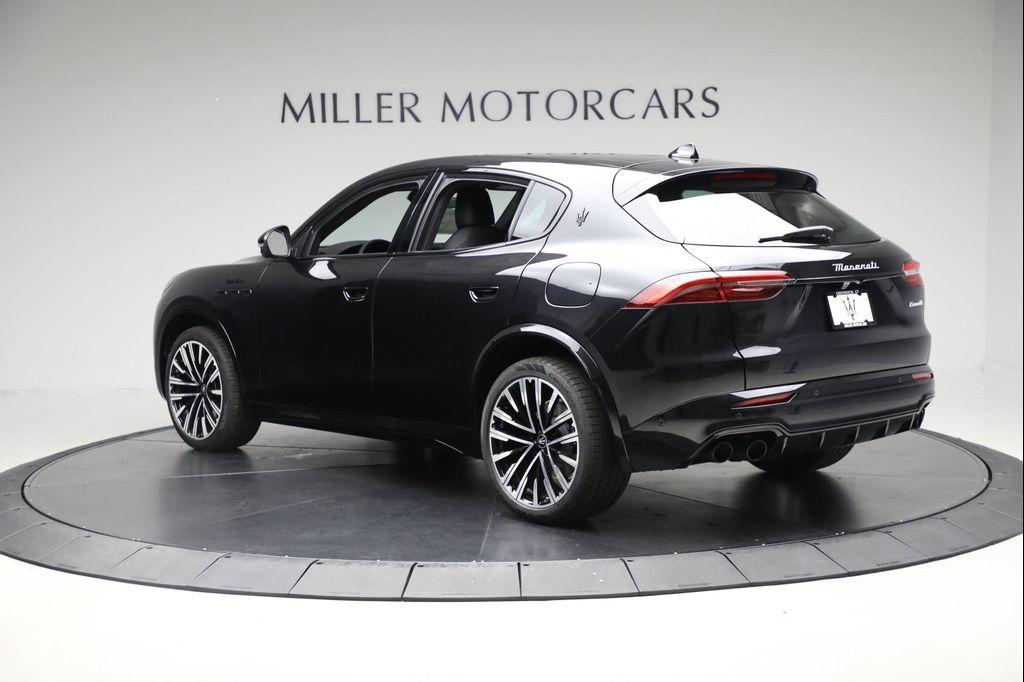 new 2025 Maserati Grecale car, priced at $84,679