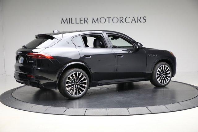 new 2025 Maserati Grecale car, priced at $82,215