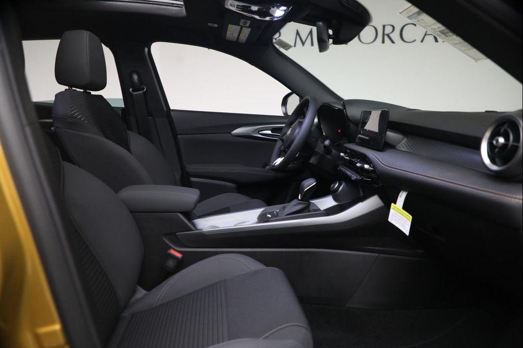new 2026 Alfa Romeo Tonale car, priced at $45,883