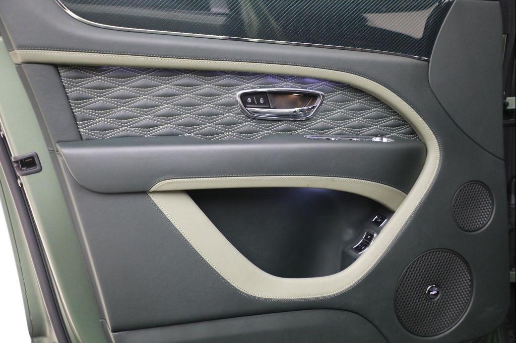 new 2026 Bentley Bentayga car